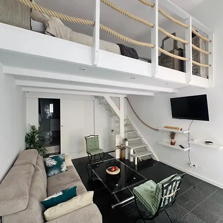 Triplex